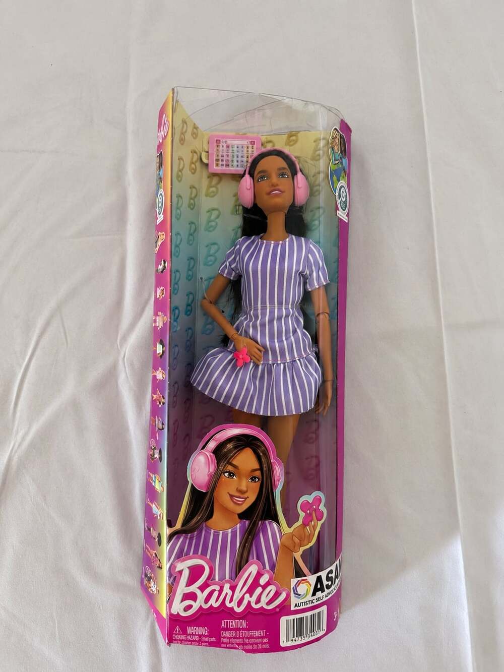 Mattel Barbie Fashionistas Doll #245 Autistic Barbie JJN58
